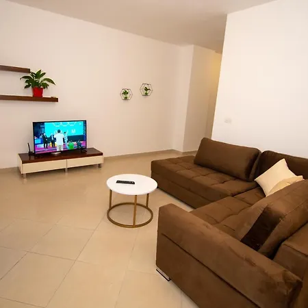 Beachsite Apartment *